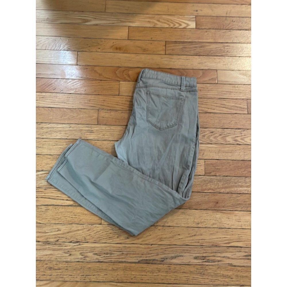 Womens Size 17 No Boundaries Khaki Pants